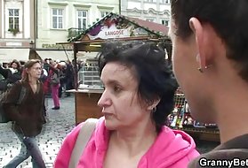 Bunica vechi, turism, și sari pe pula lui bunica lungime completă filme porno online