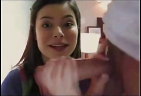 Miranda cosgrove masturbare video! fals video - exclusiv exclusiv miranda
