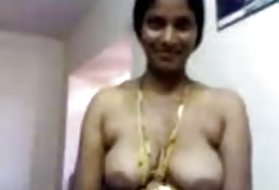 În europa de sud india telugu doamnă să-și arate sânii că clientul ei sâni show