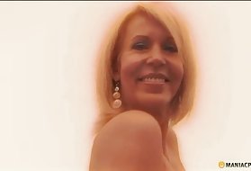 Porno sângerare oral foarte greu erica lauren păros păsărică dracului