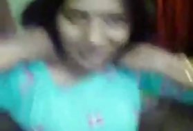 Indian sexy sat pentru prima dată când un prieten de-al colegiului fata desi