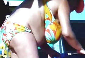 Rusia pieptoase mai vechi bunici pe plaja! pe fan! femei mature