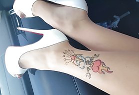 Pantaloni glezna piciorului tatuaj porno unde striga