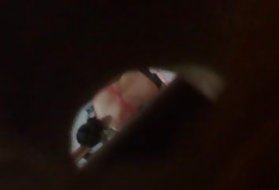 Fata dezechipare spion ascunsa plimbareti camera fata ascunse