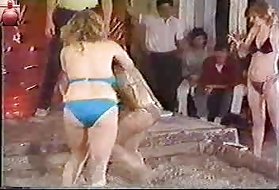 Titanicul lui tony mud-wrestling - ' 80 clasic! 80 de "titanic", la ceas de casă, familie, filme porno