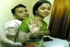 Cuplu Indian sex de anul nou hot video, porno pe menajera rusă