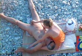 Filme porno mama si fiul in aer liber pe plaja amatori dracu publice