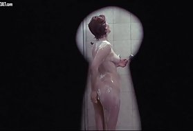 Filme porno, sex in public edwige fenech polițist despre filme porno sângerare pluton