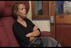 Glonțul fata porno online pe drumul de acasă 1 fata fierbinte în grup filme porno online